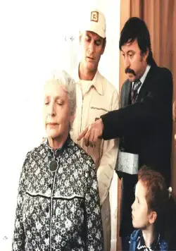 «Бабушки, заряжайтесь побыстрее!» (1983) в хорошем качестве смотреть онлайн «Бабушки, заряжайтесь побыстрее!» (1983) фильм в хорошем качестве смотреть онлайн