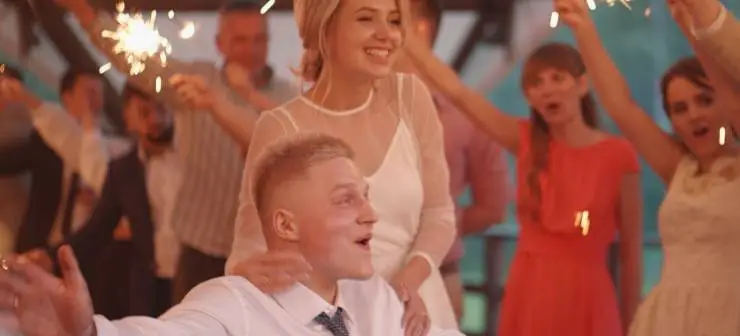 Белые вороны (2022) смотреть онлайн Белые вороны (2022) сериал смотреть онлайн