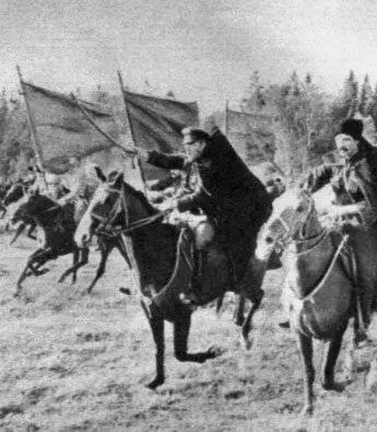 Первая конная (1984) смотреть онлайн Первая конная (1984) фильм смотреть онлайн