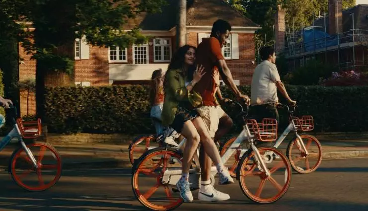 Живи сейчас (2024) смотреть онлайн бесплатно Живи сейчас (2024) фильм смотреть онлайн бесплатно