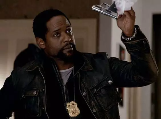 Айронсайд (2013) в хорошем качестве смотреть онлайн Айронсайд (2013) сериал в хорошем качестве смотреть онлайн