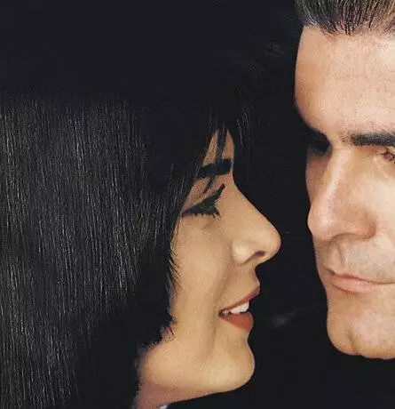 Живу ради Елены (1998) смотреть онлайн Живу ради Елены (1998) сериал смотреть онлайн