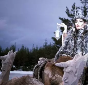 Хроники Нарнии: Лев, колдунья и платяной шкаф (1988) смотреть онлайн бесплатно Хроники Нарнии: Лев, колдунья и платяной шкаф (1988) сериал смотреть онлайн бесплатно