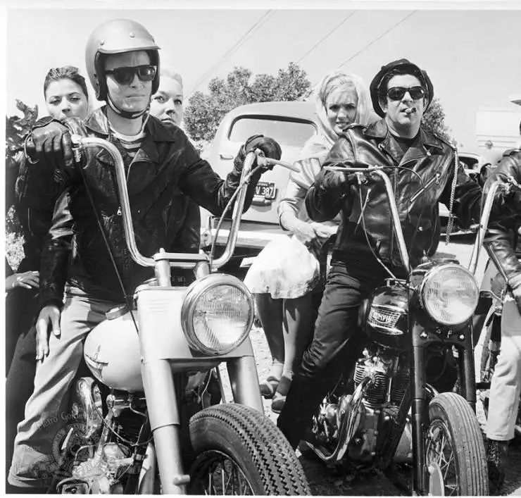 Пляжные тусовщики (1963) смотреть онлайн бесплатно Пляжные тусовщики (1963) фильм смотреть онлайн бесплатно