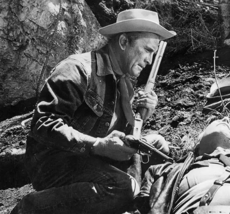 Одинокие отважны (1962) смотреть онлайн Одинокие отважны (1962) фильм смотреть онлайн