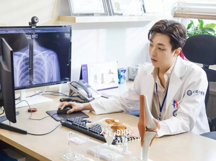 Смелая родня (2022) в хорошем качестве смотреть онлайн Смелая родня (2022) сериал в хорошем качестве смотреть онлайн