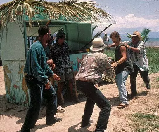 Жара в Акапулько (1993) смотреть онлайн Жара в Акапулько (1993) сериал смотреть онлайн