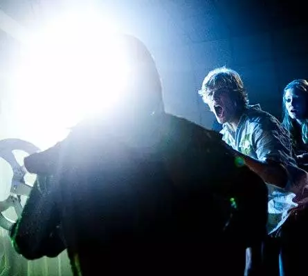 Уже можно. Но ОЧЕНЬ страшно! (2009) смотреть онлайн бесплатно Уже можно. Но ОЧЕНЬ страшно! (2009) фильм смотреть онлайн бесплатно