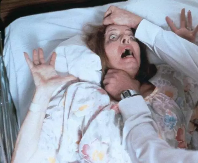 Часы посещения (1982) смотреть онлайн Часы посещения (1982) фильм смотреть онлайн