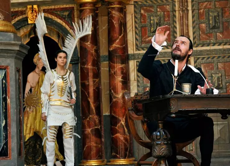 Globe: Доктор Фауст (2012) в хорошем качестве смотреть онлайн Globe: Доктор Фауст (2012) фильм в хорошем качестве смотреть онлайн