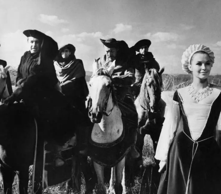 Полуночные колокола (1965) в хорошем качестве смотреть онлайн Полуночные колокола (1965) фильм в хорошем качестве смотреть онлайн