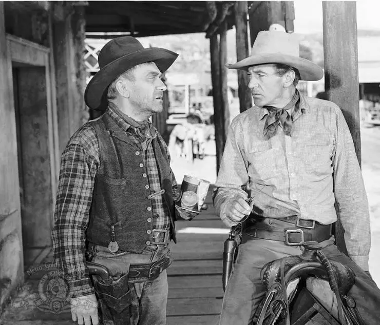 И пришел Джонс (1945) в хорошем качестве смотреть онлайн И пришел Джонс (1945) фильм в хорошем качестве смотреть онлайн