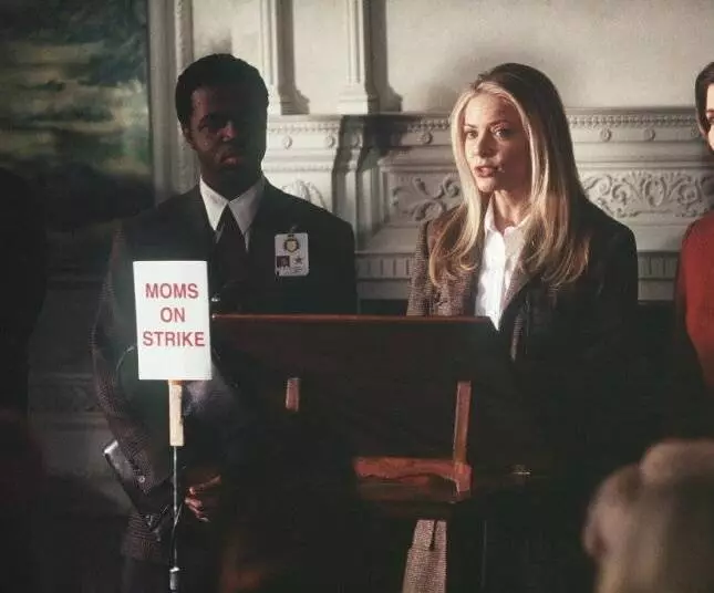 Мама объявила забастовку (2002) смотреть онлайн Мама объявила забастовку (2002) фильм смотреть онлайн