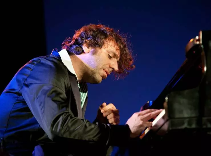 Заткнись и играй на рояле (2018) смотреть онлайн Заткнись и играй на рояле (2018) фильм смотреть онлайн