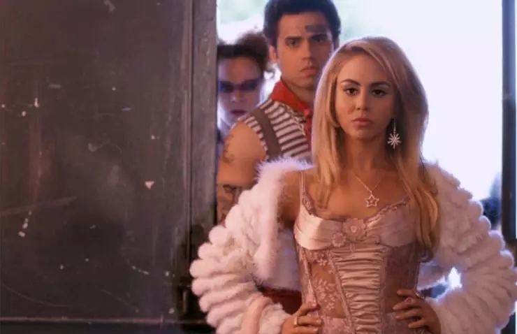 Экспроприаторша (2009) в хорошем качестве смотреть онлайн Экспроприаторша (2009) фильм в хорошем качестве смотреть онлайн