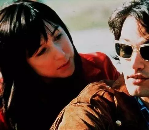 Ангел (2001) смотреть онлайн бесплатно Ангел (2001) фильм смотреть онлайн бесплатно