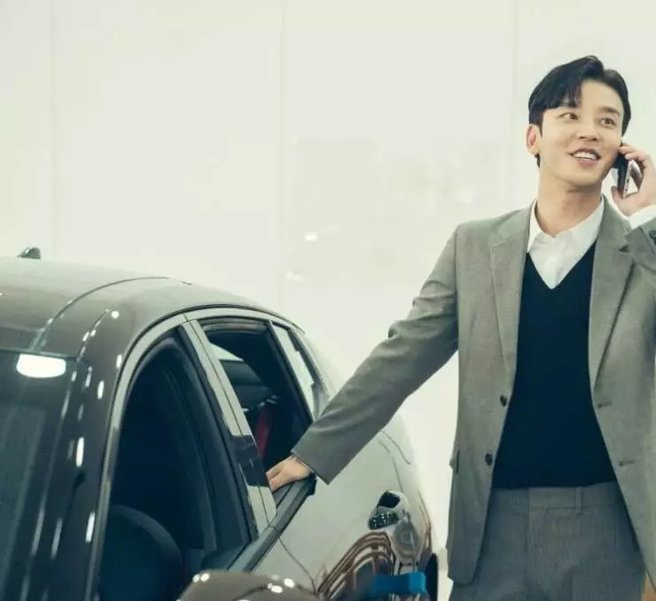 Красный шарик (2022) смотреть онлайн бесплатно Красный шарик (2022) сериал смотреть онлайн бесплатно