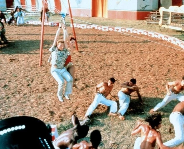 Бренда Старр (1989) смотреть онлайн бесплатно Бренда Старр (1989) фильм смотреть онлайн бесплатно