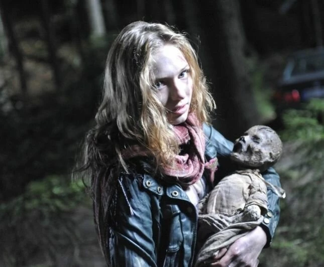 Деревня (2009) в хорошем качестве смотреть онлайн Деревня (2009) фильм в хорошем качестве смотреть онлайн