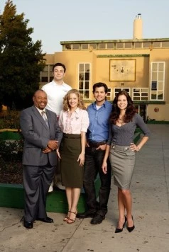 Мисс Управляемая / Miss Guided (2008) cериал смотреть онлайн в хорошем качестве