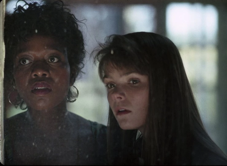 Богатство в любви (1992) в хорошем качестве смотреть онлайн Богатство в любви (1992) фильм в хорошем качестве смотреть онлайн