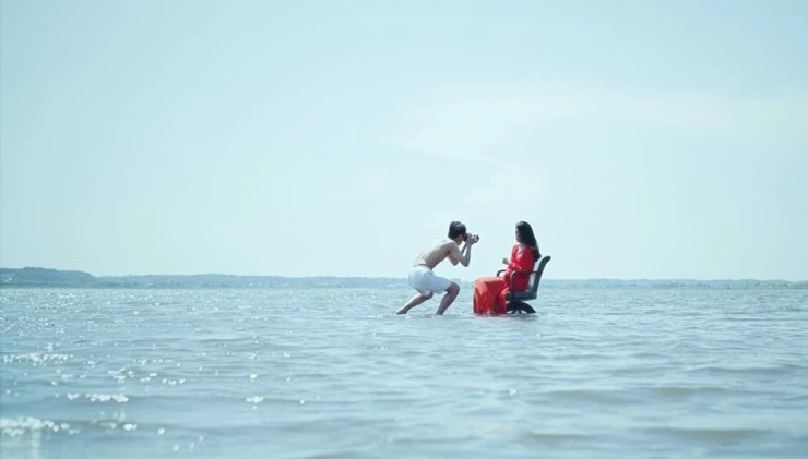 Женщина на фотографиях (2020) смотреть онлайн Женщина на фотографиях (2020) фильм смотреть онлайн