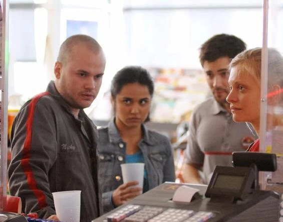 Счастливая семерка (2013) в хорошем качестве смотреть онлайн Счастливая семерка (2013) сериал в хорошем качестве смотреть онлайн