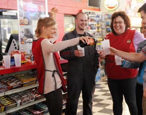 Счастливая семерка (2013) смотреть онлайн бесплатно Счастливая семерка (2013) сериал смотреть онлайн бесплатно