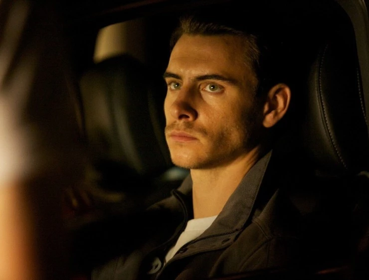 Страх (2012) смотреть онлайн Страх (2012) сериал смотреть онлайн