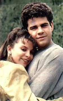 Дотянуться до звезды / Alcanzar una estrella (1990) cериал смотреть онлайн в хорошем качестве