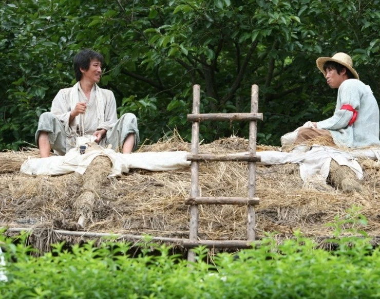 Спать с врагом (2011) смотреть онлайн Спать с врагом (2011) фильм смотреть онлайн