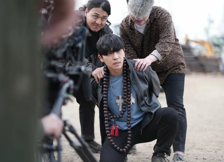 Святой удар (2024) смотреть онлайн бесплатно Святой удар (2024) фильм смотреть онлайн бесплатно