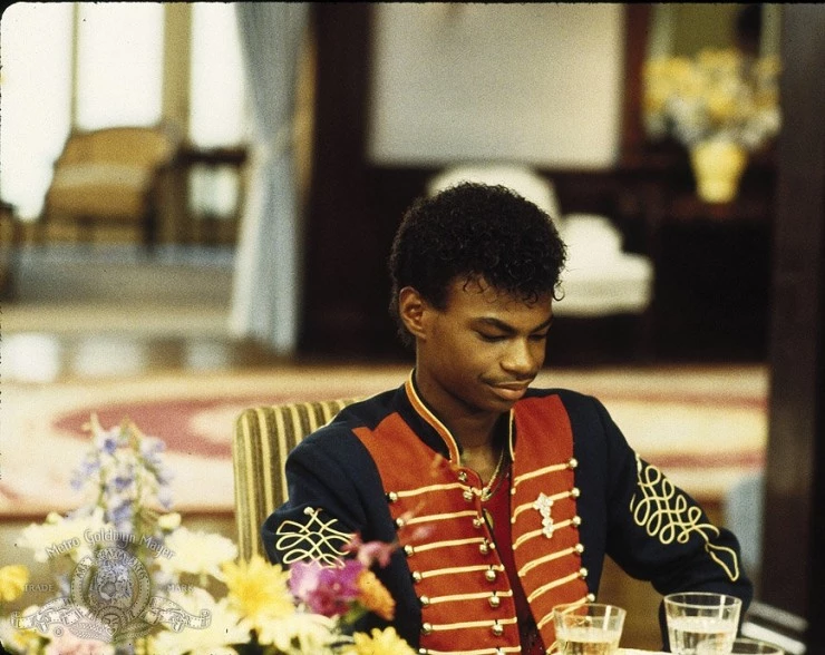 Брейк-данс 2: Электрическое Бугало (1984) смотреть онлайн Брейк-данс 2: Электрическое Бугало (1984) фильм смотреть онлайн