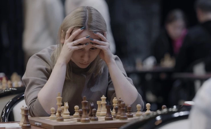 Ваш ход, Королева! (2023) в хорошем качестве смотреть онлайн Ваш ход, Королева! (2023) фильм в хорошем качестве смотреть онлайн