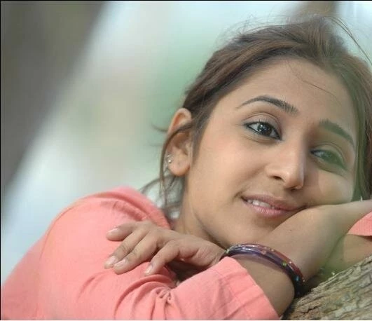 Шахрукх сказал «Ты красивая» (2010) смотреть онлайн бесплатно Шахрукх сказал «Ты красивая» (2010) фильм смотреть онлайн бесплатно