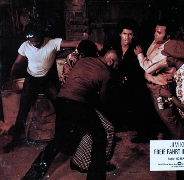 Джонс – Черный пояс (1974) смотреть онлайн бесплатно Джонс – Черный пояс (1974) фильм смотреть онлайн бесплатно