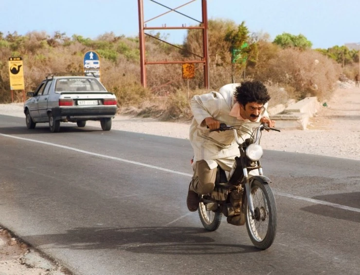 Халяльные полицейские страны (2011) смотреть онлайн Халяльные полицейские страны (2011) фильм смотреть онлайн