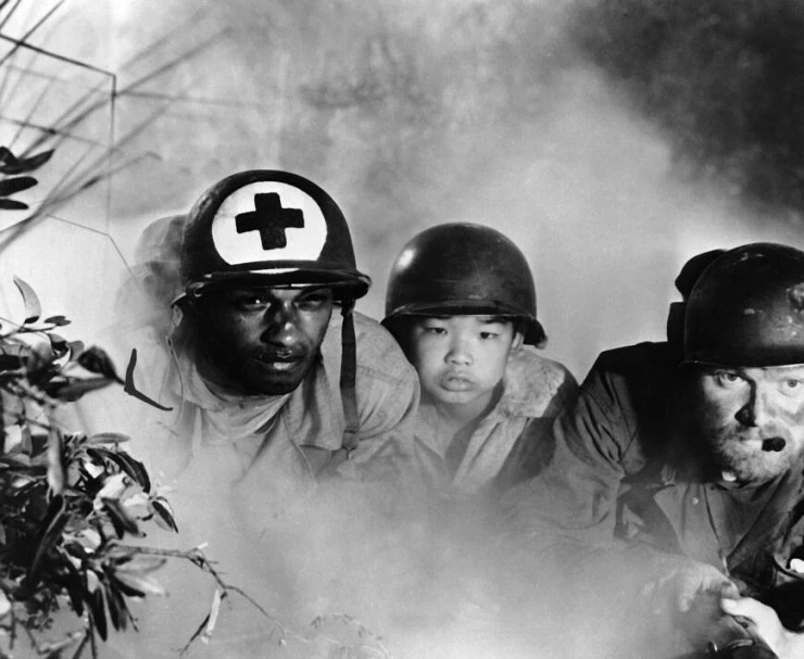 Стальной шлем (1951) смотреть онлайн бесплатно Стальной шлем (1951) фильм смотреть онлайн бесплатно