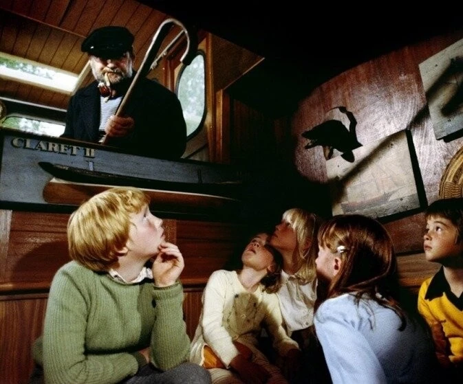 Маленькая банда (1983) в хорошем качестве смотреть онлайн Маленькая банда (1983) фильм в хорошем качестве смотреть онлайн