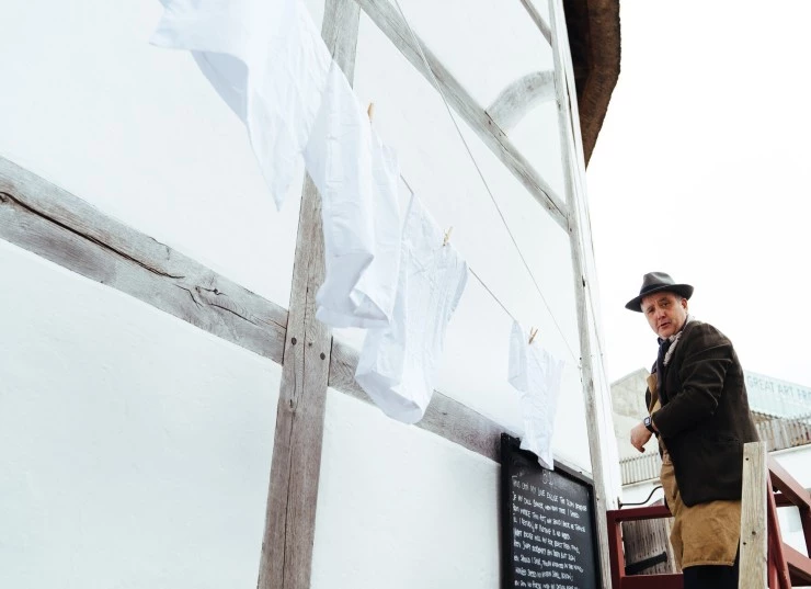 Globe: Виндзорские насмешницы (2019) в хорошем качестве смотреть онлайн Globe: Виндзорские насмешницы (2019) фильм в хорошем качестве смотреть онлайн