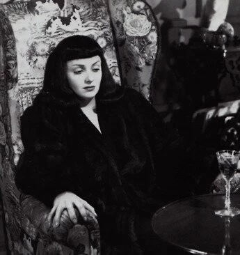 Седьмая жертва (1943) смотреть онлайн Седьмая жертва (1943) фильм смотреть онлайн