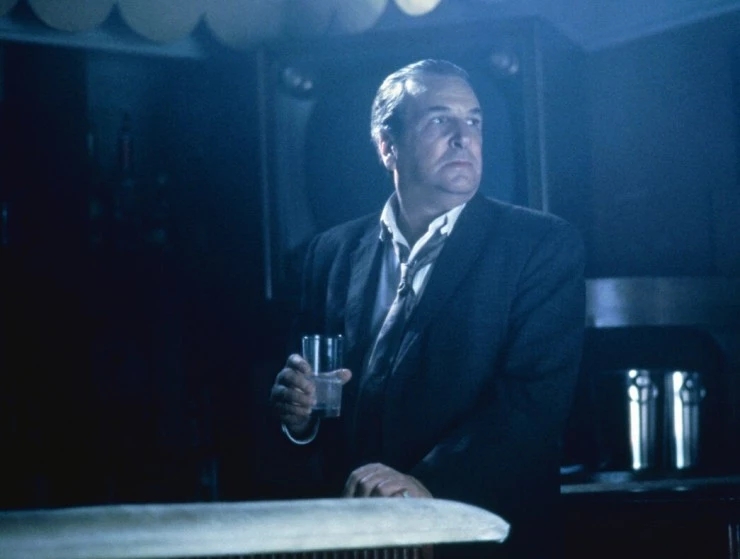 Руби (1992) смотреть онлайн Руби (1992) фильм смотреть онлайн