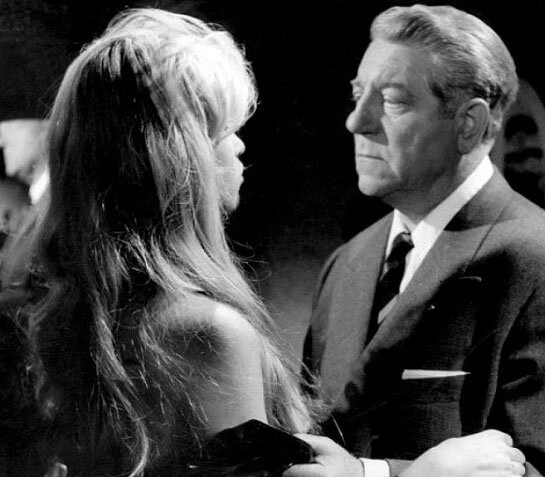 В случае несчастья (1958) смотреть онлайн В случае несчастья (1958) фильм смотреть онлайн