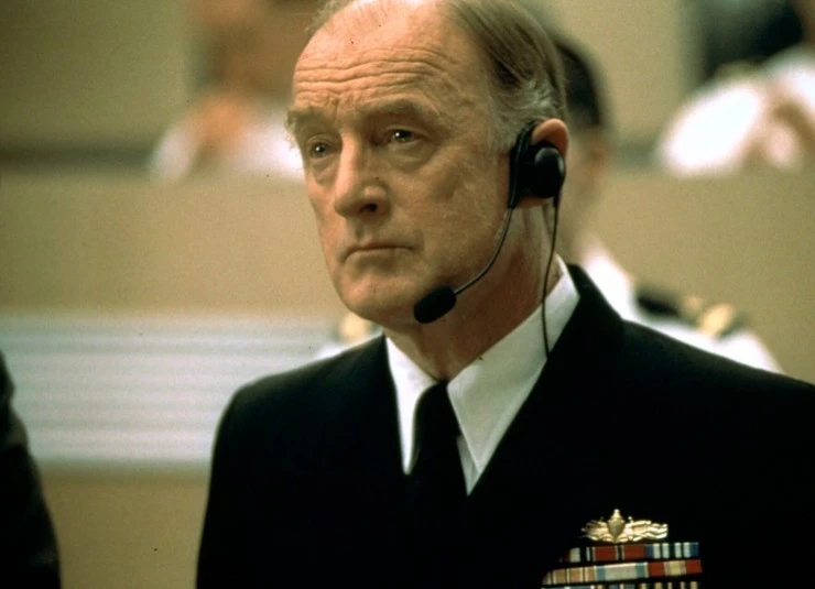 Флагман меняет курс (2002) в хорошем качестве смотреть онлайн Флагман меняет курс (2002) фильм в хорошем качестве смотреть онлайн