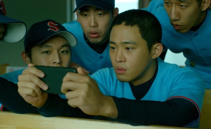 Не аут (2021) в хорошем качестве смотреть онлайн Не аут (2021) фильм в хорошем качестве смотреть онлайн