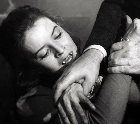 Поцелуй вампира (1963) смотреть онлайн бесплатно Поцелуй вампира (1963) фильм смотреть онлайн бесплатно