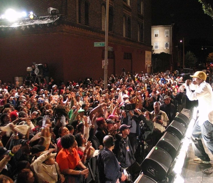 Блок Пати (2005) смотреть онлайн бесплатно Блок Пати (2005) фильм смотреть онлайн бесплатно