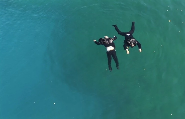 Согласные на всё исправляют мир (2009) смотреть онлайн бесплатно Согласные на всё исправляют мир (2009) фильм смотреть онлайн бесплатно