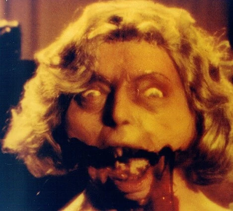 Бешеные бабушки (1988) смотреть онлайн бесплатно Бешеные бабушки (1988) фильм смотреть онлайн бесплатно