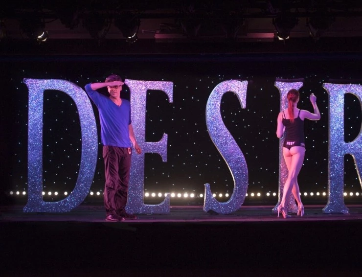 Дита Фон Тиз в Crazy Horse (2009) в хорошем качестве смотреть онлайн Дита Фон Тиз в Crazy Horse (2009) фильм в хорошем качестве смотреть онлайн